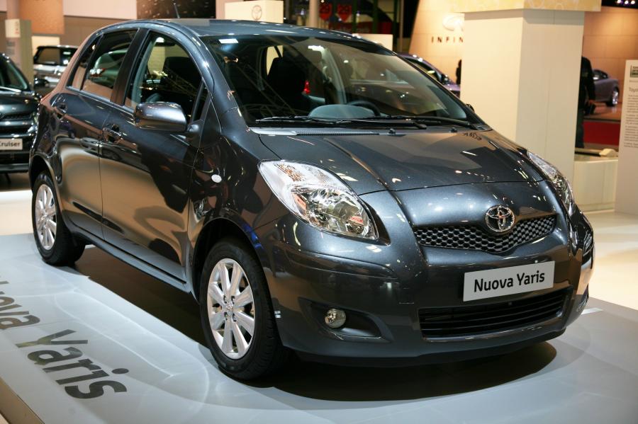  Toyota Yaris 2009 года  (фото 32 из 59)